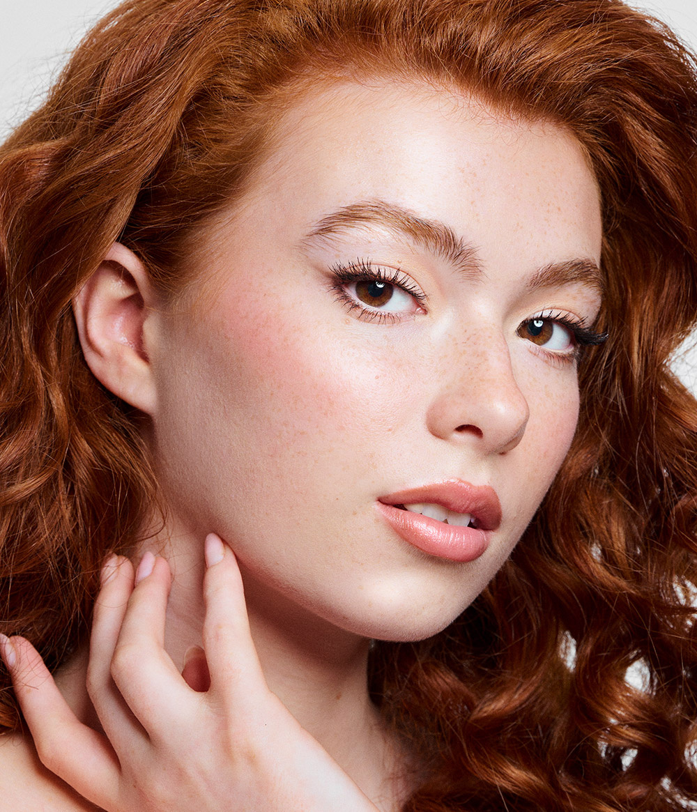 FRONT ROW CONCEALER 1C